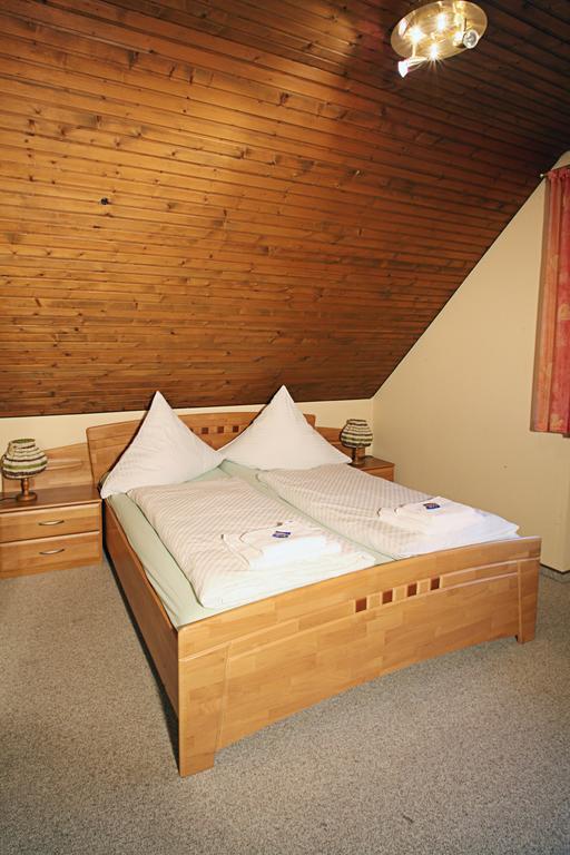 Hotel Steuer Allenbach Buitenkant foto
