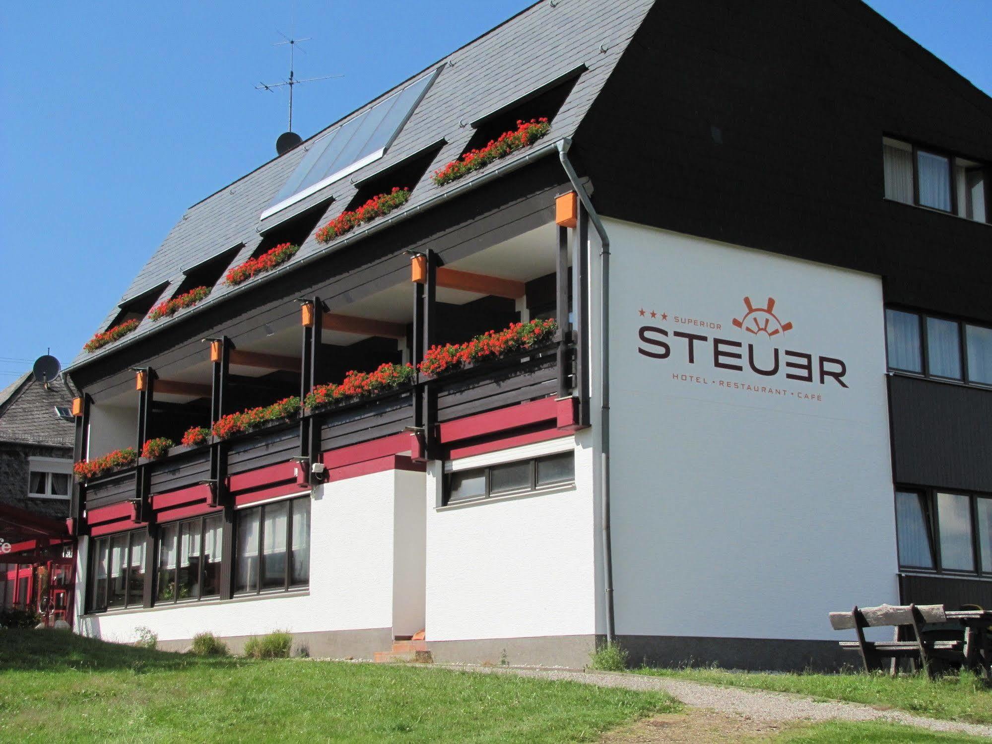 Hotel Steuer Allenbach Buitenkant foto