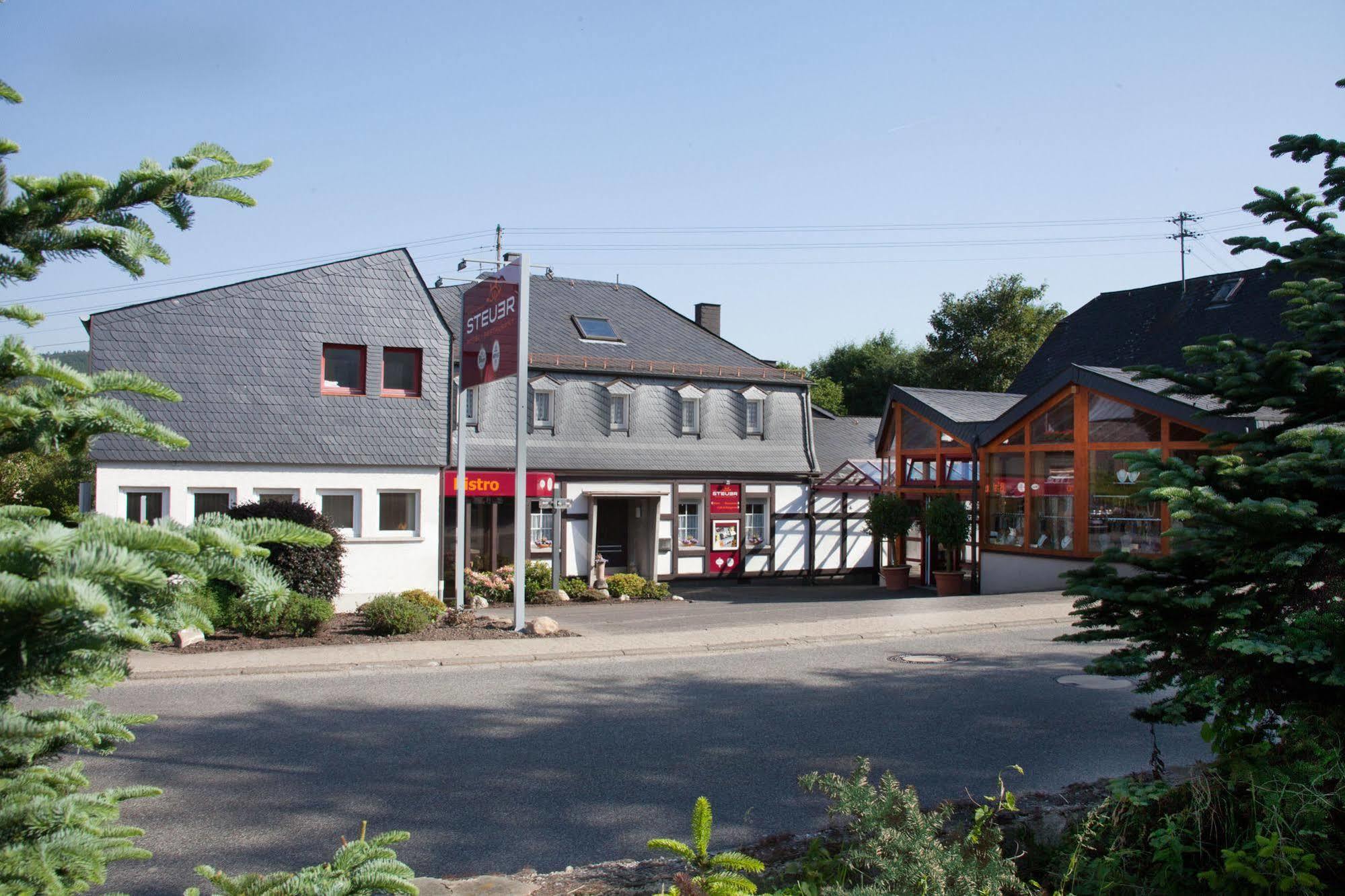 Hotel Steuer Allenbach Buitenkant foto